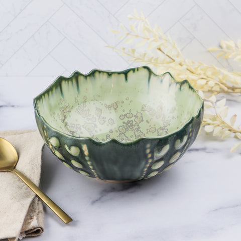 Small Urchin Bowl- Charcoal