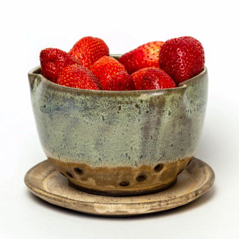 Berry Bowl Chocolate Clay - Green
